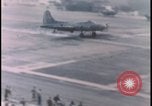 Standbild Memphis Belle Landung United States USA, 1943, aus Sekunde 5 historischem Filmmaterial Videoclip 65675078321
