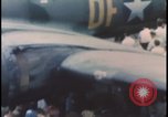 Standbild Memphis Belle Landung United States USA, 1943, aus Sekunde 24 historischem Filmmaterial Videoclip 65675078321