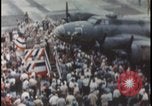 Standbild Memphis Belle Landung United States USA, 1943, aus Sekunde 53 historischem Filmmaterial Videoclip 65675078321