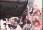 Immagine di Folla di toccare United States USA, 1943, secondo 30 filmato di repertorio 65675078326