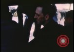 Immagine di Folla di toccare United States USA, 1943, secondo 40 filmato di repertorio 65675078326
