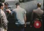 Immagine di Folla di toccare United States USA, 1943, secondo 47 filmato di repertorio 65675078326