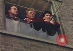 Image Men watching sky United Kingdom, 1943, de la seconde 33 séquences d'archives historiques vidéo 65675078332