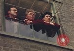 Image Men watching sky United Kingdom, 1943, de la seconde 34 séquences d'archives historiques vidéo 65675078332