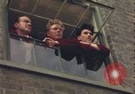 Image Men watching sky United Kingdom, 1943, de la seconde 35 séquences d'archives historiques vidéo 65675078332