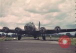 Image Bombardier B-17 Thunderbird United Kingdom, 1943, de la seconde 59 séquences d'archives historiques vidéo 65675078334