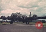Image Bombardier B-17 Thunderbird United Kingdom, 1943, de la seconde 61 séquences d'archives historiques vidéo 65675078334