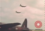 Image Bombardier B-17 United Kingdom, 1943, de la seconde 11 séquences d'archives historiques vidéo 65675078336
