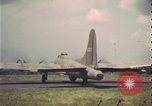 Image Bombardier B-17 United Kingdom, 1943, de la seconde 23 séquences d'archives historiques vidéo 65675078336