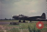 Image Bombardier B-17 United Kingdom, 1943, de la seconde 57 séquences d'archives historiques vidéo 65675078336