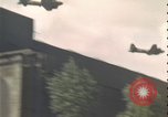 Image B-17 hanger United Kingdom, 1943, de la seconde 7 séquences d'archives historiques vidéo 65675078338
