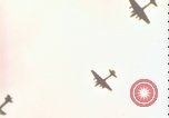Image B-17 hanger United Kingdom, 1943, de la seconde 35 séquences d'archives historiques vidéo 65675078338