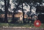 Image B-17 hanger United Kingdom, 1943, de la seconde 38 séquences d'archives historiques vidéo 65675078338