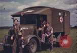 Image L'équipage de l'ambulance d'air United Kingdom, 1943, de la seconde 5 séquences d'archives historiques vidéo 65675078340