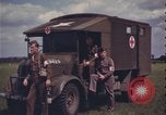 Image L'équipage de l'ambulance d'air United Kingdom, 1943, de la seconde 9 séquences d'archives historiques vidéo 65675078340