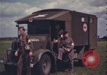 Image L'équipage de l'ambulance d'air United Kingdom, 1943, de la seconde 12 séquences d'archives historiques vidéo 65675078340