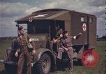 Image L'équipage de l'ambulance d'air United Kingdom, 1943, de la seconde 16 séquences d'archives historiques vidéo 65675078340