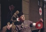 Image L'équipage de l'ambulance d'air United Kingdom, 1943, de la seconde 28 séquences d'archives historiques vidéo 65675078340