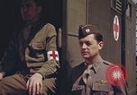 Image L'équipage de l'ambulance d'air United Kingdom, 1943, de la seconde 36 séquences d'archives historiques vidéo 65675078340