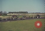 Image trucks towing bombs United Kingdom, 1943, de la seconde 6 séquences d'archives historiques vidéo 65675078343