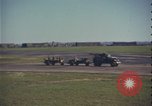 Image trucks towing bombs United Kingdom, 1943, de la seconde 25 séquences d'archives historiques vidéo 65675078343