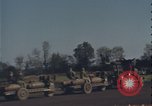 Image trucks towing bombs United Kingdom, 1943, de la seconde 62 séquences d'archives historiques vidéo 65675078343