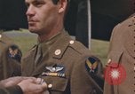 Standbild B-17 Flying Fortress bomber Vereinigtes Königreich, 1943, aus Sekunde 35 historischem Filmmaterial Videoclip 65675078344
