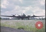 Image Bombardier B-17 Flying Fortress United Kingdom, 1943, de la seconde 14 séquences d'archives historiques vidéo 65675078346