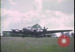 Image Bombardier B-17 Flying Fortress United Kingdom, 1943, de la seconde 60 séquences d'archives historiques vidéo 65675078346