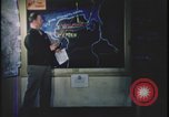 Image Présentation de la mission de bombardement agent United Kingdom, 1943, de la seconde 34 séquences d'archives historiques vidéo 65675078347