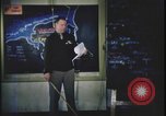 Image Présentation de la mission de bombardement agent United Kingdom, 1943, de la seconde 43 séquences d'archives historiques vidéo 65675078347