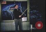 Image Présentation de la mission de bombardement agent United Kingdom, 1943, de la seconde 52 séquences d'archives historiques vidéo 65675078347