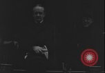 Immagine di Johann Heinrich von Bernstorff lasciando per la Germania New York United States USA, 1917, secondo 7 filmato di repertorio 65675078389