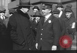 Immagine di Johann Heinrich von Bernstorff lasciando per la Germania New York United States USA, 1917, secondo 14 filmato di repertorio 65675078389