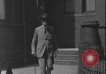 Standbild Arzt Dumba United States USA, 1915, aus Sekunde 7 historischem Filmmaterial Videoclip 65675078391