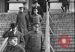 Immagine di Segretario Baker Francia, 1918, secondo 9 filmato di repertorio 65675078400