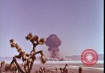 Immagine di prova della bomba atomica United States USA, 1951, secondo 32 filmato di repertorio 65675078404