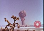 Immagine di prova della bomba atomica United States USA, 1951, secondo 42 filmato di repertorio 65675078404