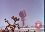 Immagine di prova della bomba atomica United States USA, 1951, secondo 44 filmato di repertorio 65675078404