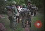Immagine di Funzionamento Wallowa Vietnam, 1967, secondo 20 filmato di repertorio 65675078407
