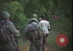 Immagine di Funzionamento Wallowa Vietnam, 1967, secondo 39 filmato di repertorio 65675078407