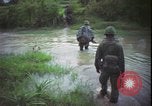 Immagine di Funzionamento Wallowa Vietnam, 1967, secondo 10 filmato di repertorio 65675078408