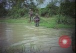 Immagine di Funzionamento Wallowa Vietnam, 1967, secondo 29 filmato di repertorio 65675078408