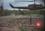 Immagine di Funzionamento Wallowa Vietnam, 1967, secondo 50 filmato di repertorio 65675078408