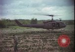 Immagine di Funzionamento Wallowa Vietnam, 1967, secondo 55 filmato di repertorio 65675078408