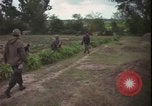 Immagine di Funzionamento Wallowa Vietnam, 1967, secondo 56 filmato di repertorio 65675078408