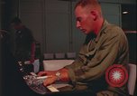 Immagine di Club Danang USO Da Nang Vietnam, 1966, secondo 20 filmato di repertorio 65675078417