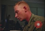 Immagine di Club Danang USO Da Nang Vietnam, 1966, secondo 55 filmato di repertorio 65675078417