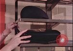 Immagine di i soldati giocano United States USA, 1977, secondo 29 filmato di repertorio 65675078435