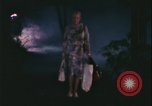 Standbild Ältere Frau United States USA, 1977, aus Sekunde 26 historischem Filmmaterial Videoclip 65675078437